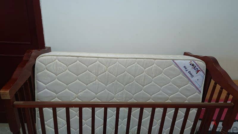 JUNIORS Baby Crib With Mattress, Dimensions: 130*75*110 Cm 1