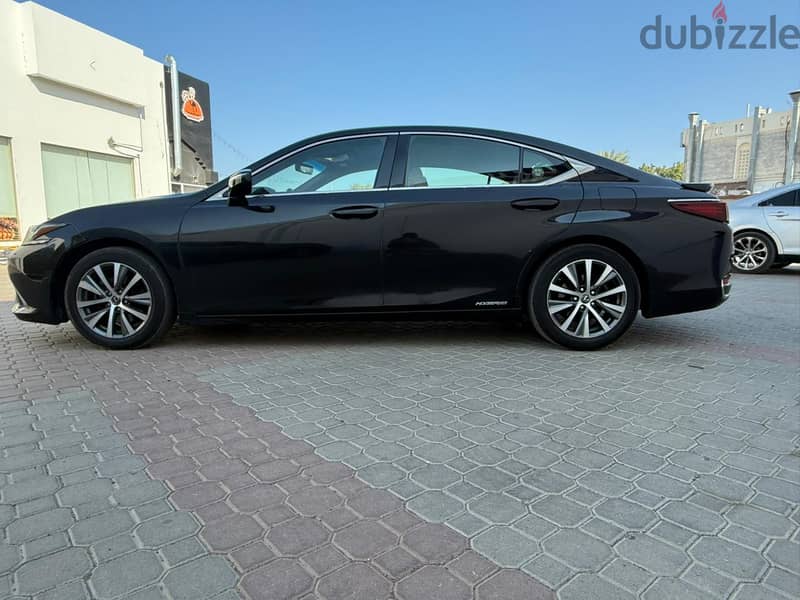 Lexus ES-Series 300 H 2021 5