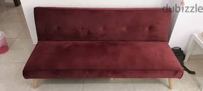 sofa new condition كنبة لشخصين بحالة شبه جديدة 0