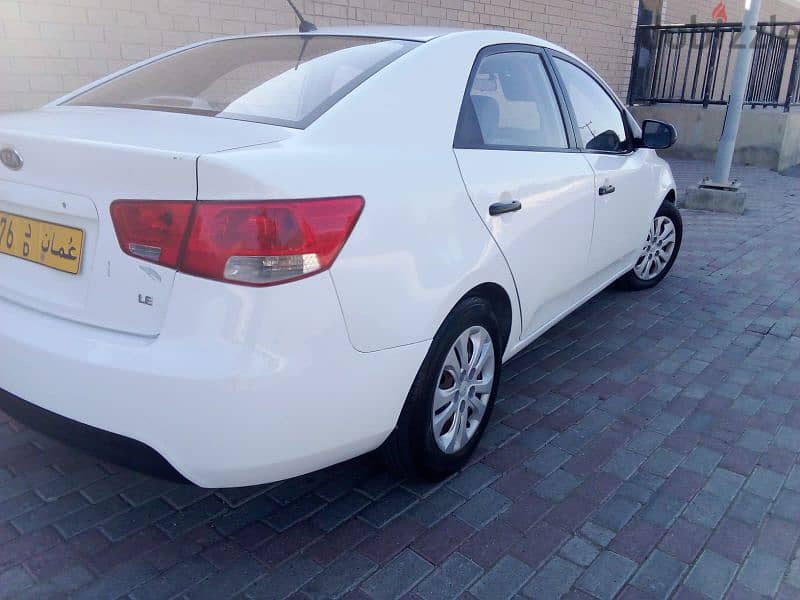 Kia Cerato 2012 6