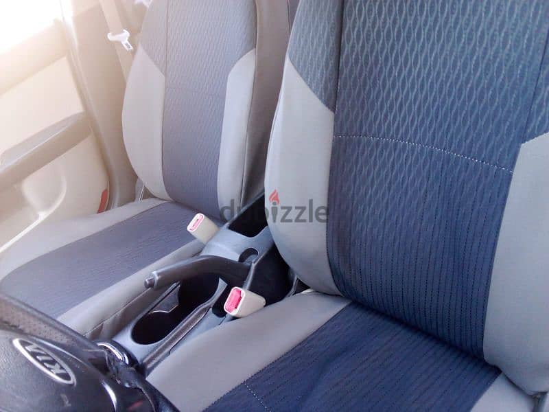 Kia Cerato 2012 7