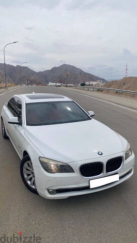 بي ام دبليو 730i 2011 3