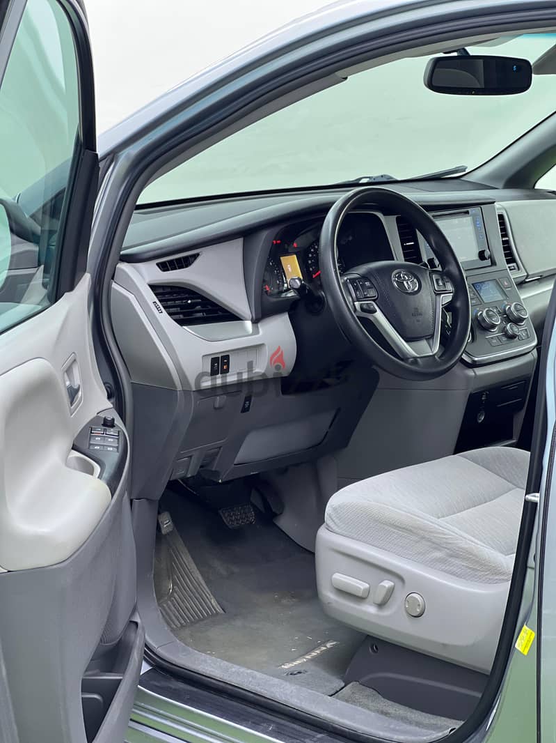 Toyota Sienna 2016 4