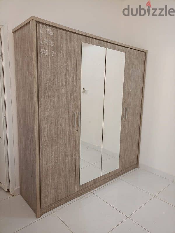 4 door Cupboard 6