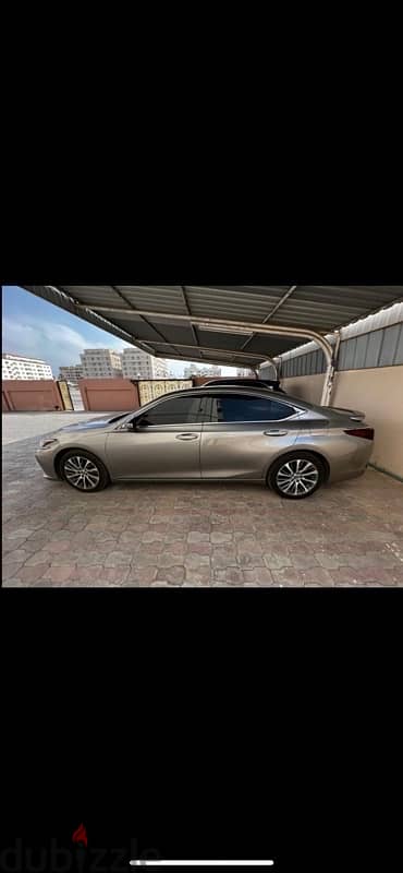 Lexus ES-Series 2021 1