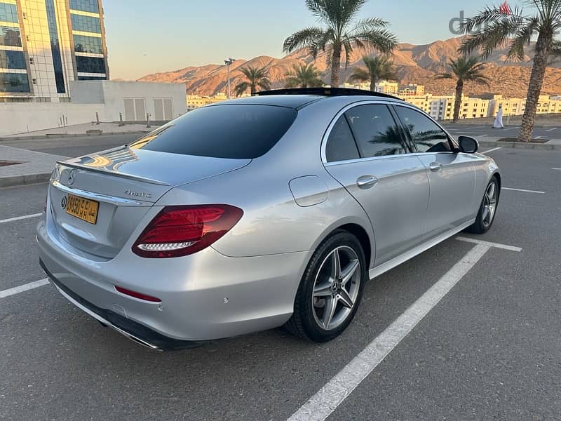 Mercedes-Benz E300 2019 7