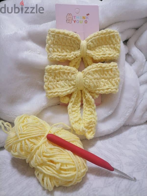 crochet ribbons and headband Keychain 1