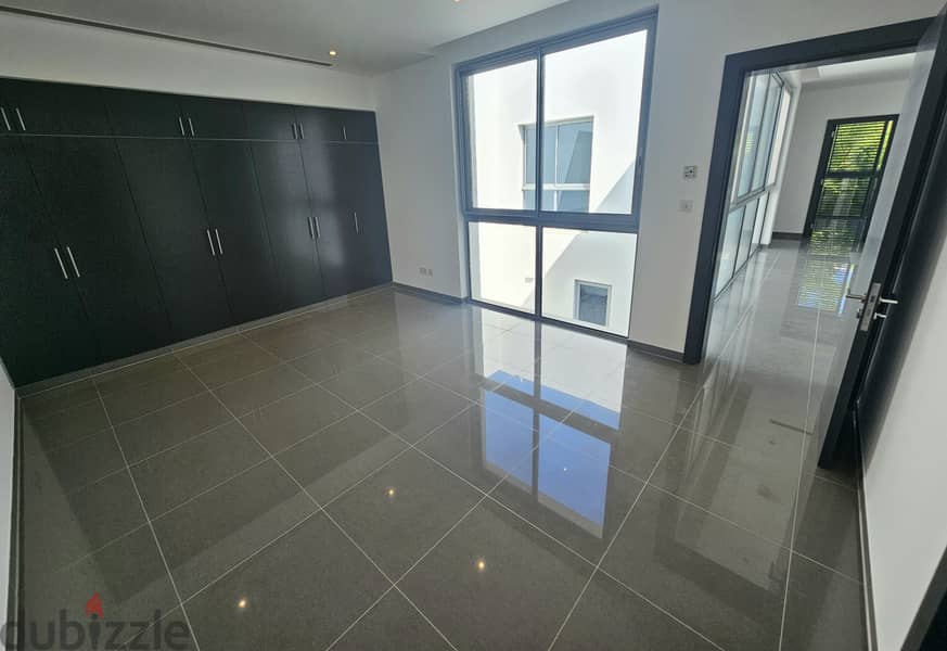 3 Bed Villa Way The Wave Muscat Almouj 16