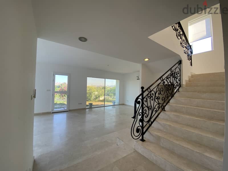 Beautiful 4BHK villa for rent in Qurum Fuhud Strt 3