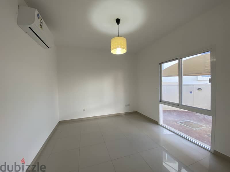 Beautiful 4BHK villa for rent in Qurum Fuhud Strt 18