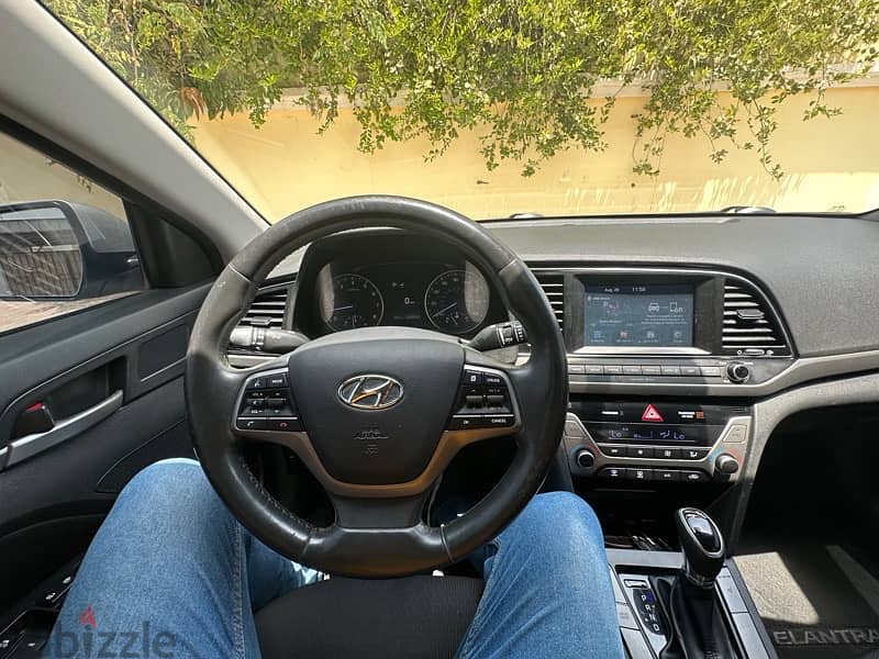 Hyundai Elantra 2018 13