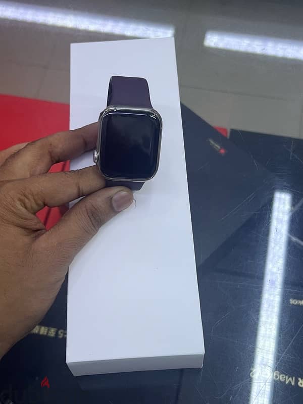 Apple Watch s9 45mm 1