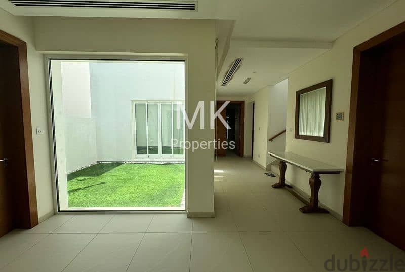 فلة راقیة للبیع/اقامة دائمةElegant villa for sale/permanent residence 3