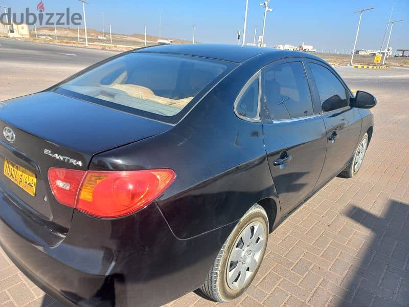 Hyundai Elantra 2009 4