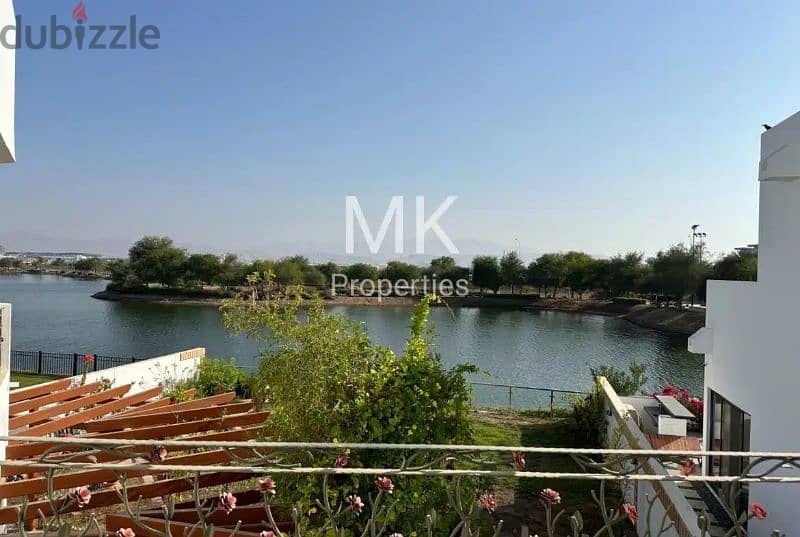 فيلافاخرة للبيع/بإطلالة مارينا/Luxury villa for sale/marina view/ 2