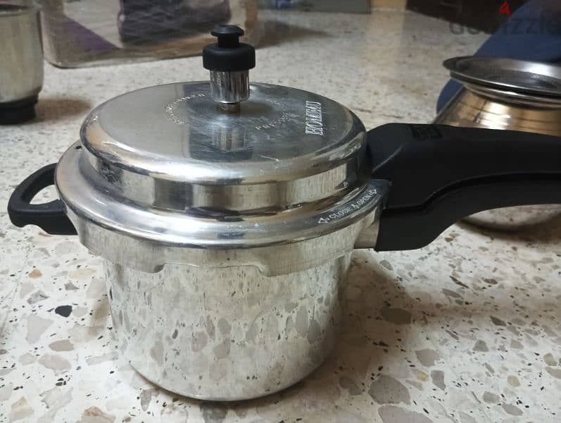 Pressure cooker 1