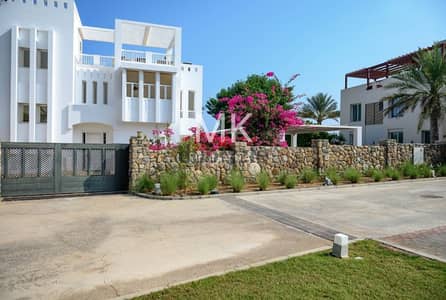 اجمل فیلا علی البحر/اقامة مدی الحیاة luxury villa sea view /4-BKH