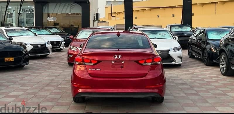 Hyundai Elantra 2017 3