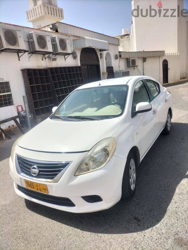 Nissan Sunny 2014 1