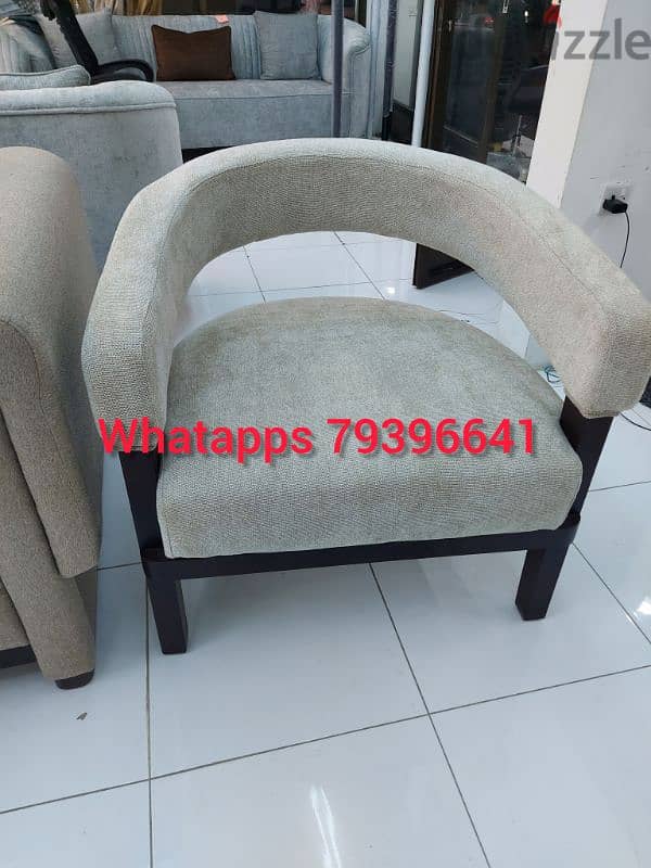 special offer new 8th seater without delivery 270 rial 6