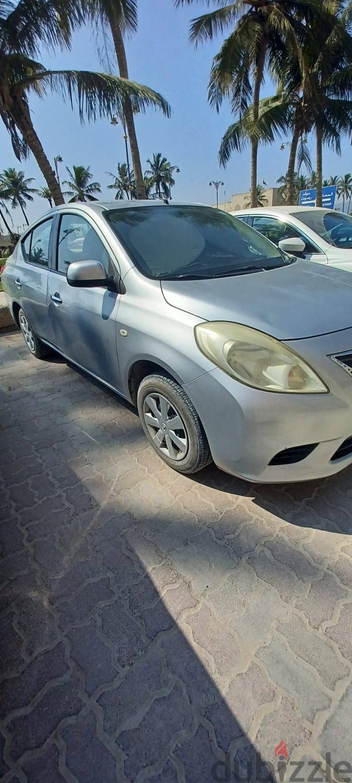 Nissan Sunny 2013 1