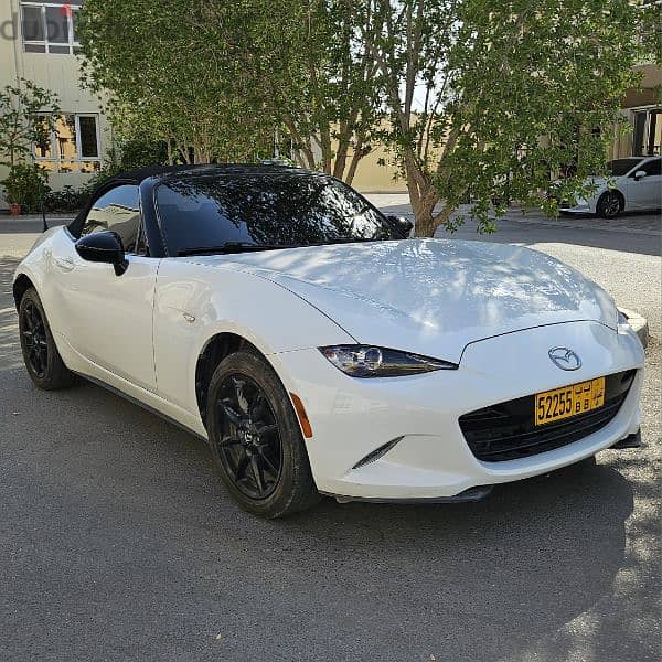 Mazda MX-5 2021 1