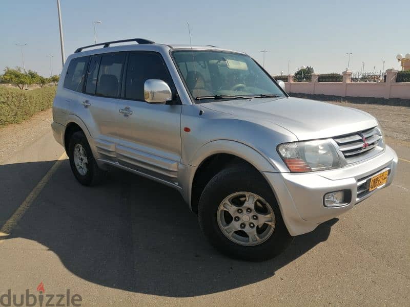 Mitsubishi Pajero Sport 2000 0