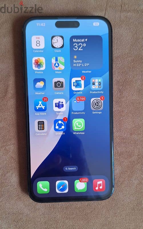 Apple iPhone 15 pro max 1tb clean condition 4