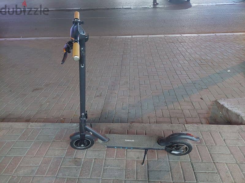 electric scooter size 10 mi whatsupp 97658846 1