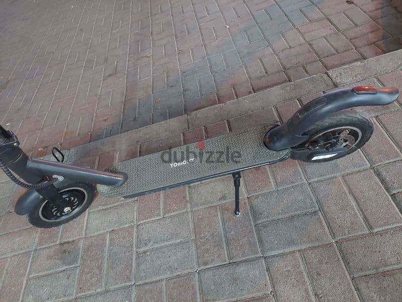 electric scooter size 10 mi whatsupp 97658846 3