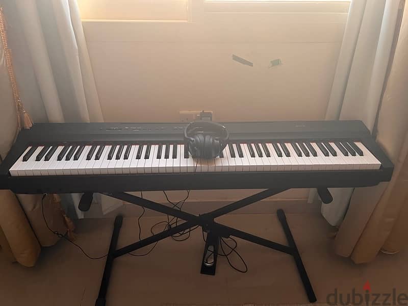 Yamaha Piano P125 1