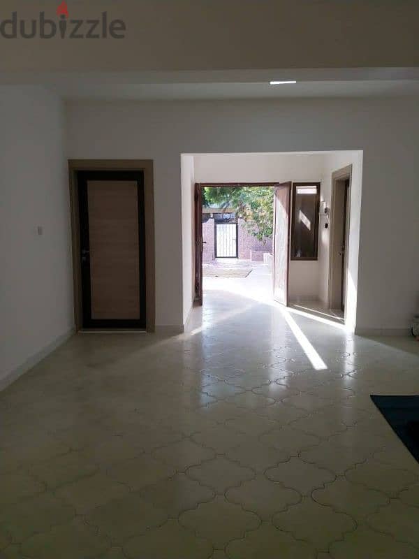 villa for rent in Al Hail North opposite the village project 2