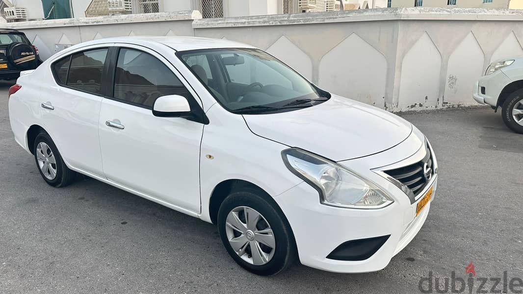 Excellent condition Nissan Sunny 2019 1