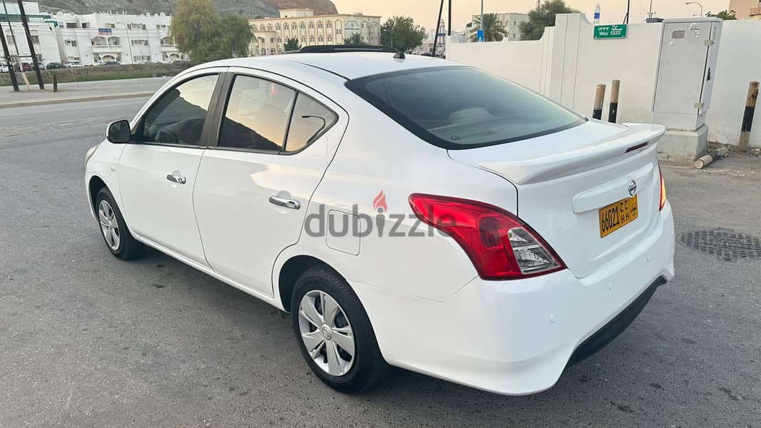 Excellent condition Nissan Sunny 2019 2