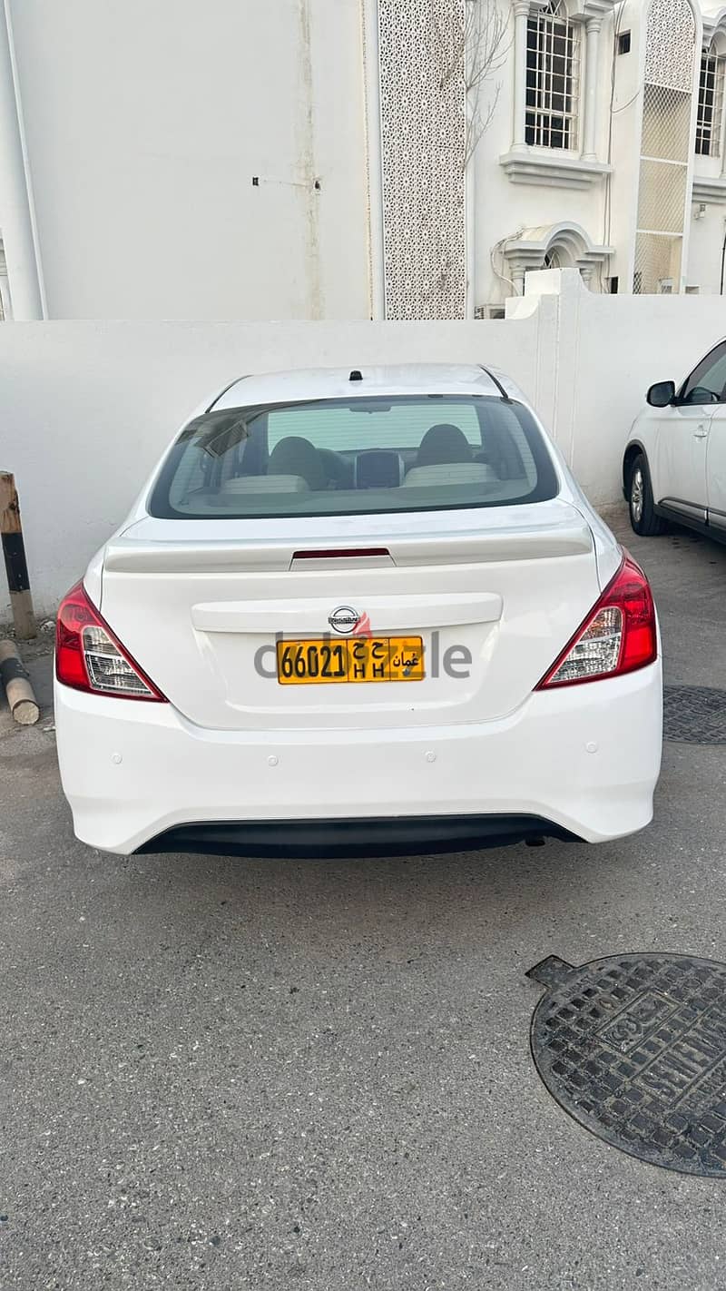 Excellent condition Nissan Sunny 2019 4