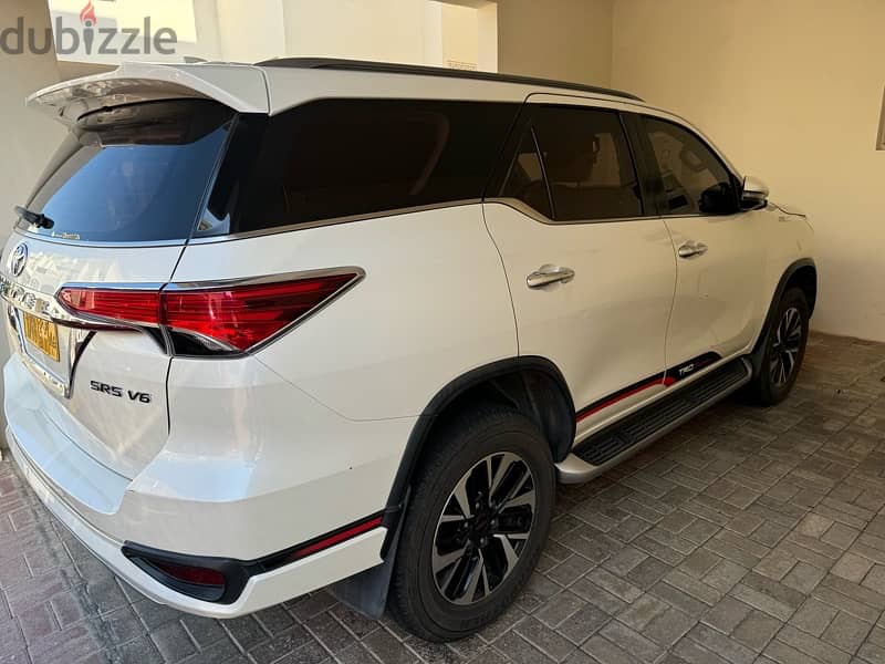 Toyota Fortuner TRD 2018 0