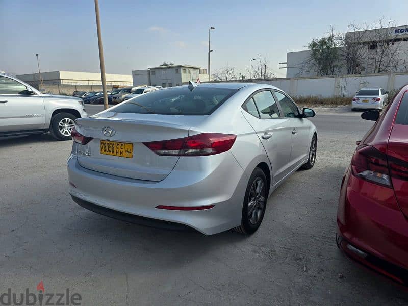 Hyundai Elantra 2018 1