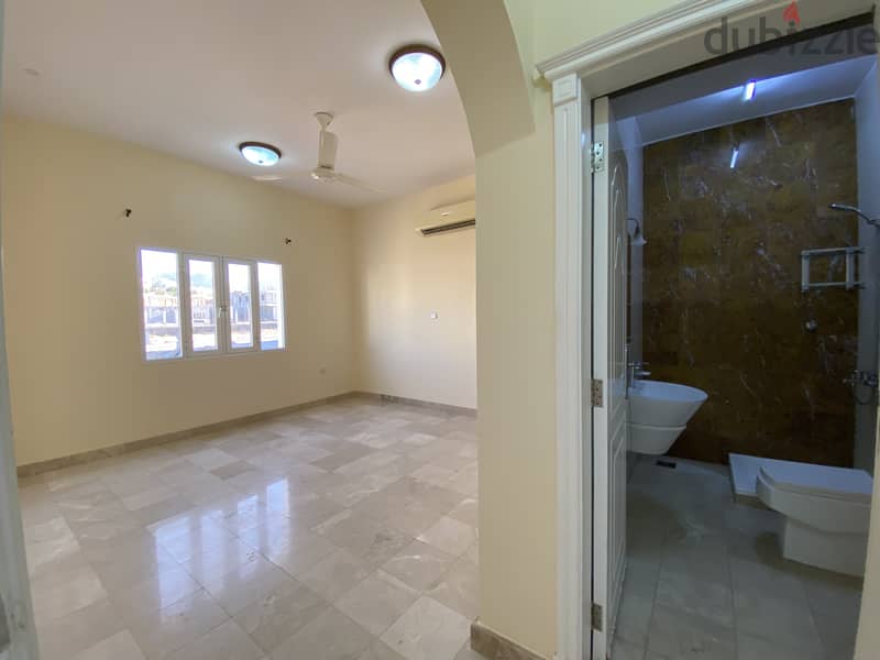 5me14-Fantastic 5BHK villa for rent in bosher al mona 4