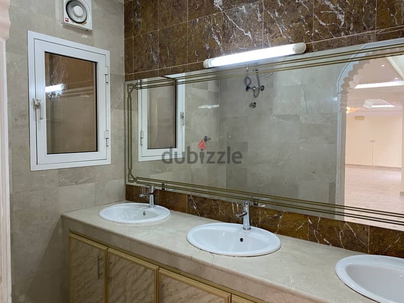 5me14-Fantastic 5BHK villa for rent in bosher al mona 19