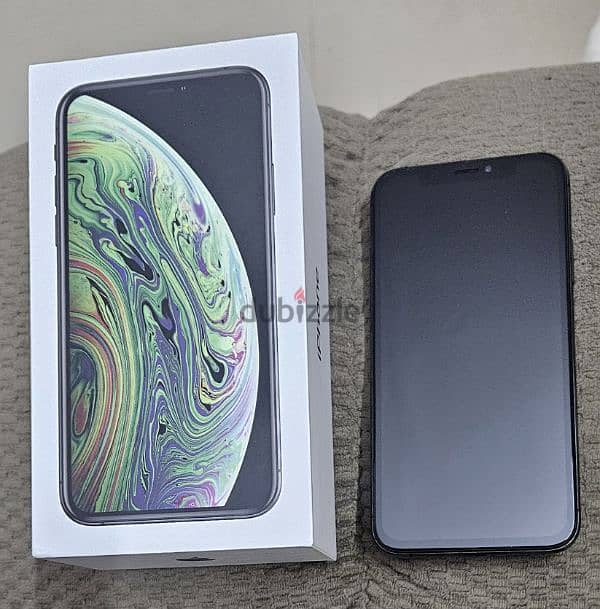 iPhone Xs 64 storage gb with 4gb ram 3