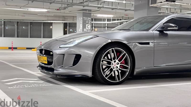 Jaguar F-TYPE R75 COUPÉ 2016 10