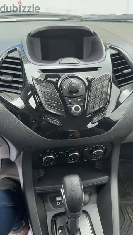 Ford Figo 2016 4