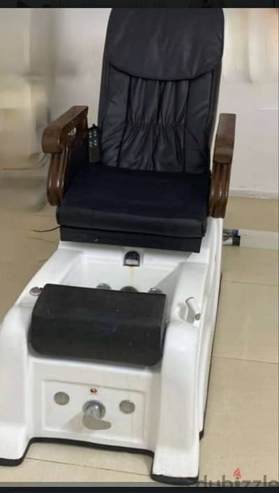 spa pedicure chair urgent sale. 91141156