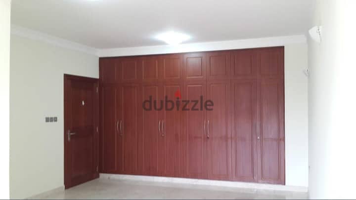 6Me2-Luxury 2 bhk Flat For Rent In Qurum-Beach Str. 5