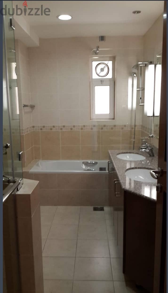 6Me2-Luxury 2 bhk Flat For Rent In Qurum-Beach Str. 8