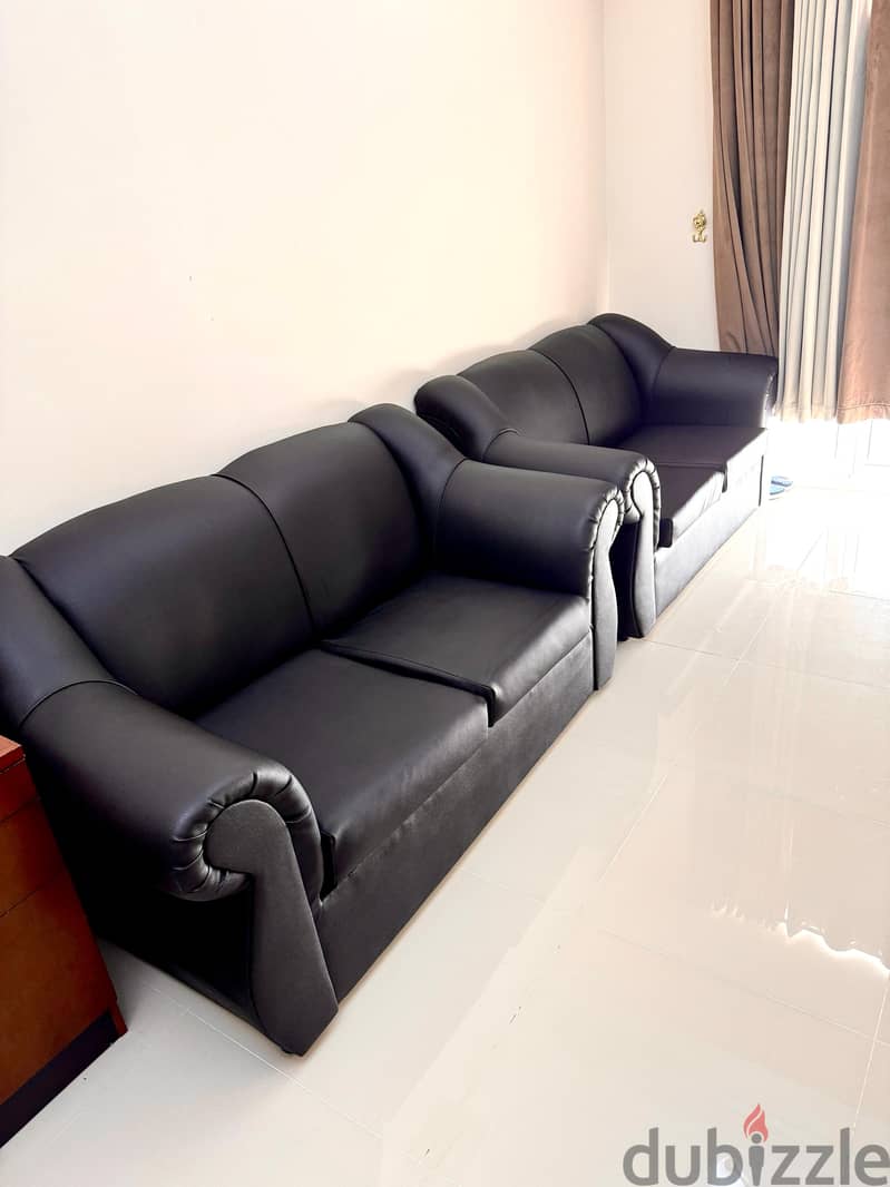 Sofa, 1 year 5 months used PU Rexin 4 seater sofa, selling within 2day 1