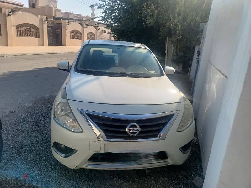 Nissan Sunny 2018 0