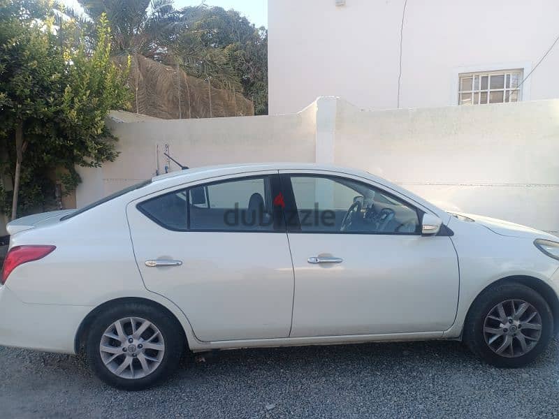 Nissan Sunny 2018 1