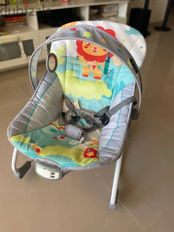 Baby Rocker in Mint Condition with vibration and music 2