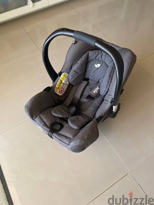 Joie car seat. Mint condition 2